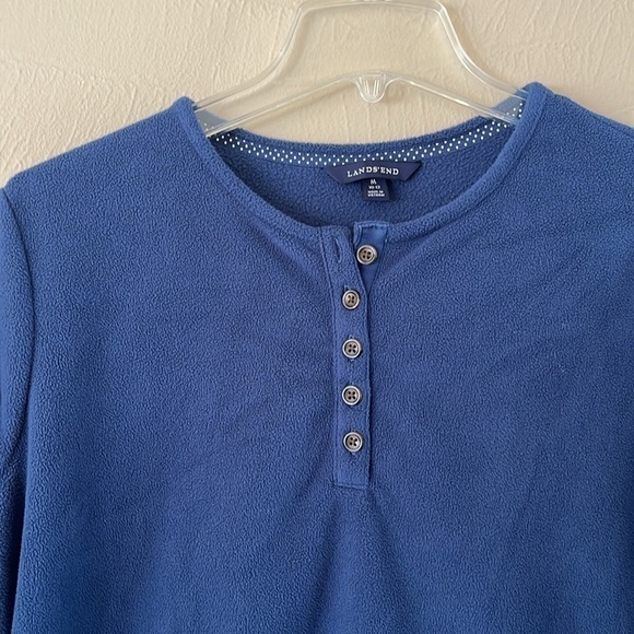 Lands End Micro Fleece Pullover Size M 10–12 Button in Front Crew Neck Buttons - Picture 2 of 13
